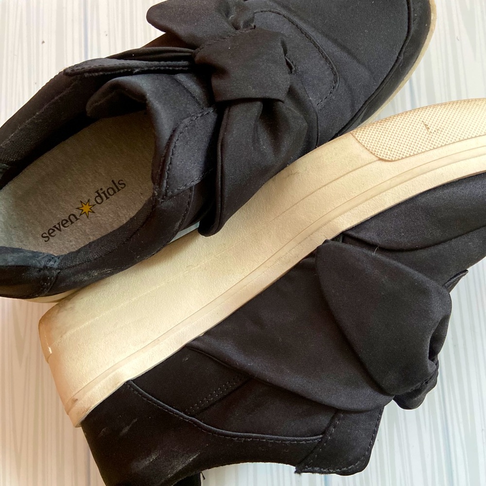 Seven dial platform sneakers